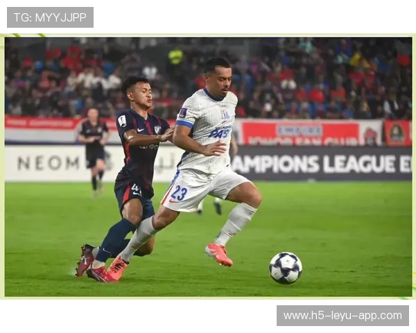 上海海港客场亚冠生死战，柔佛主场迎接严峻挑战