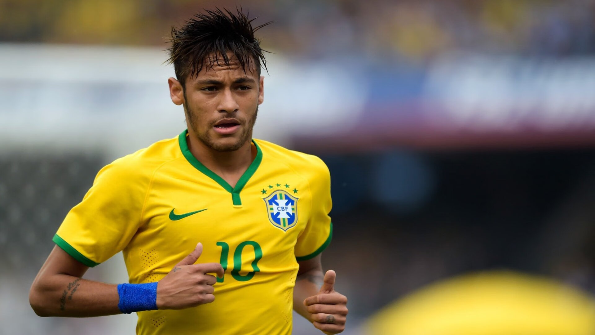 世界杯小组赛：美国击败伊朗晋级 十年前恩怨被称“足球外交延续”